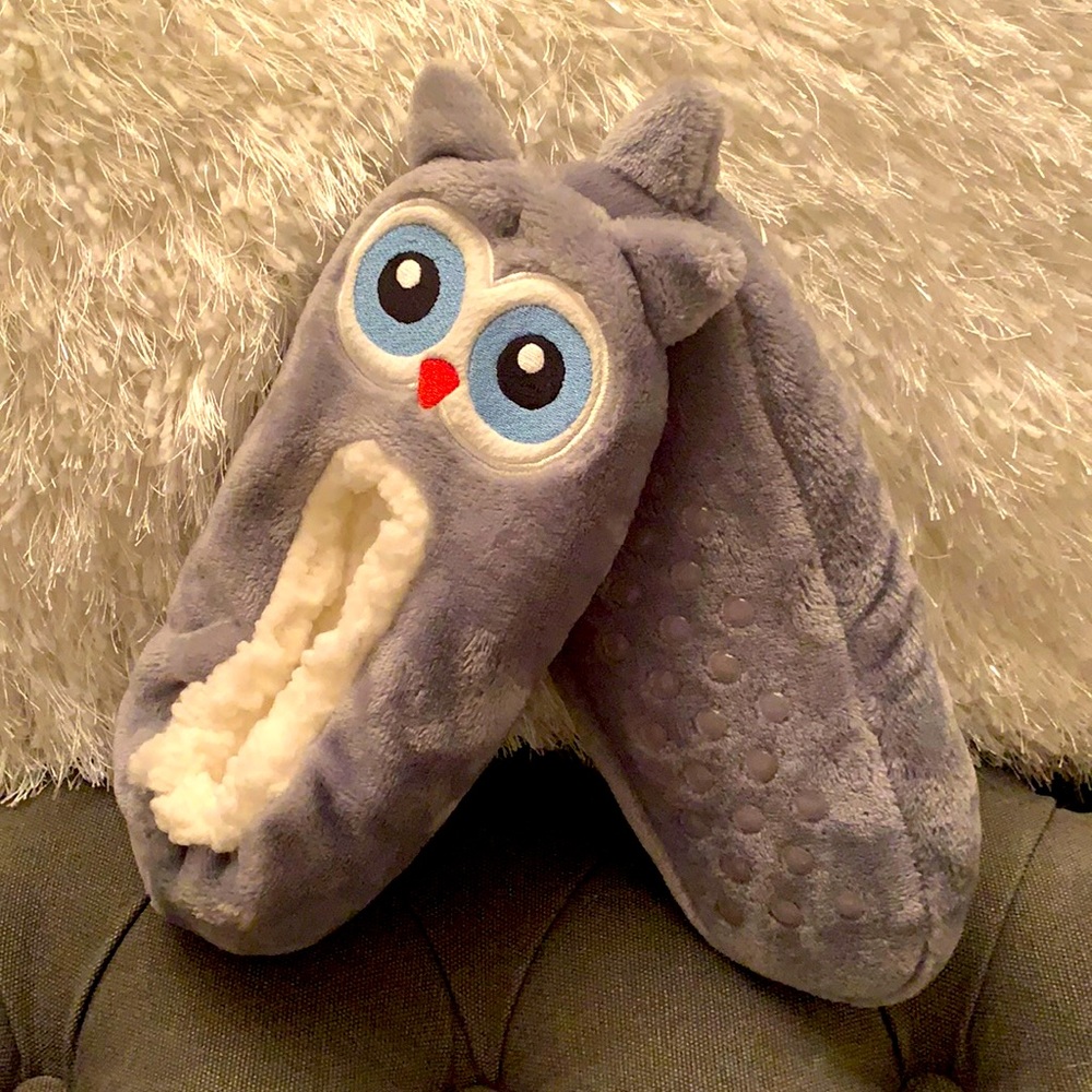 Women’s non-skid slippers